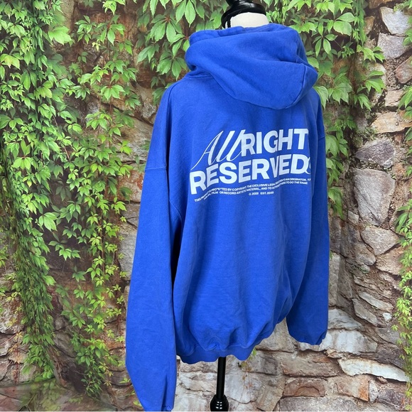 COPYRIGHT Blue Hooded Graphic Sweatshirt, M - Picture 5 of 11